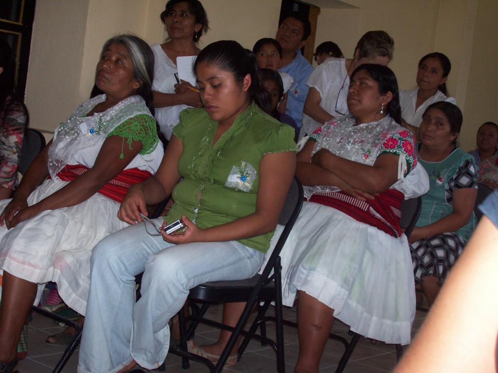 FOTO 4 INAUGURACION CASA DE LA MUJER INDIGENA IXTEPEC, PUE.