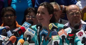 Defender la libertad de expresión pidiendo censura… ¿cómo es eso?