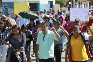 Hoy por La Voz Latina transmitido por WBAI 99.5 FM y www.wbai.org  a las  6 PM hora NYC