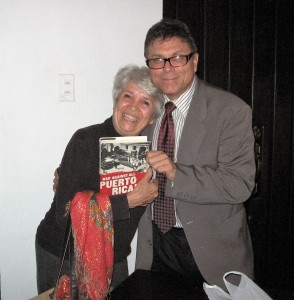 Nelson Denis explica, ¿Cómo llego a escribir Guerra Contra Todos Los Puertorriqueños?