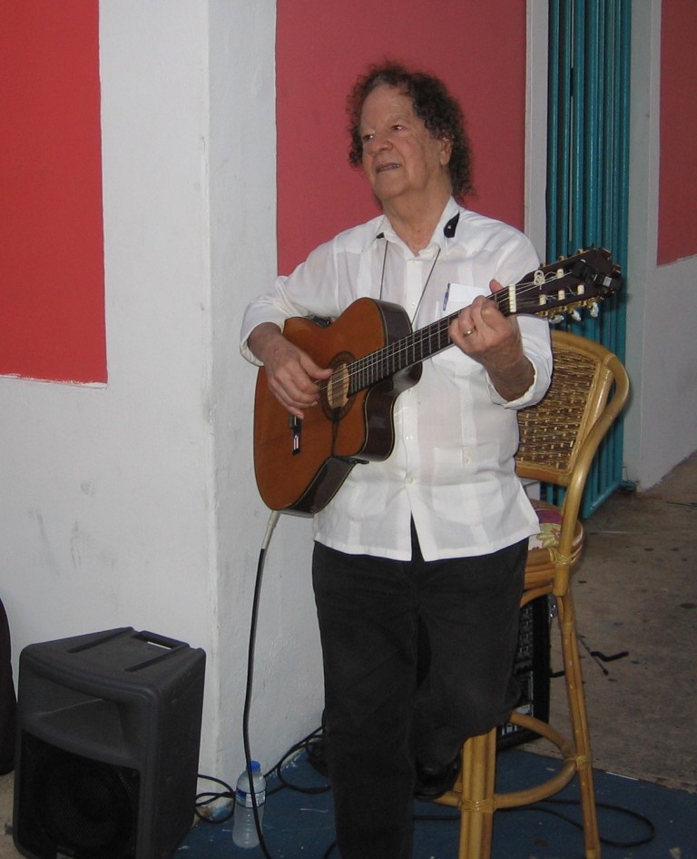 Pepe Sánchez en la Plaza de Rio Piedras por Oscar