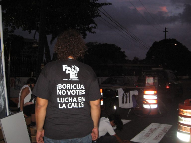 De la colonia a la descolonizacion