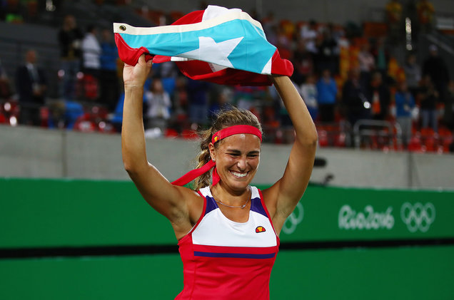 El 13 agosto 2016 nos unió una boricua criada en EEUU llamada Monica Puig…Vive nuestro ADN y mancha platano