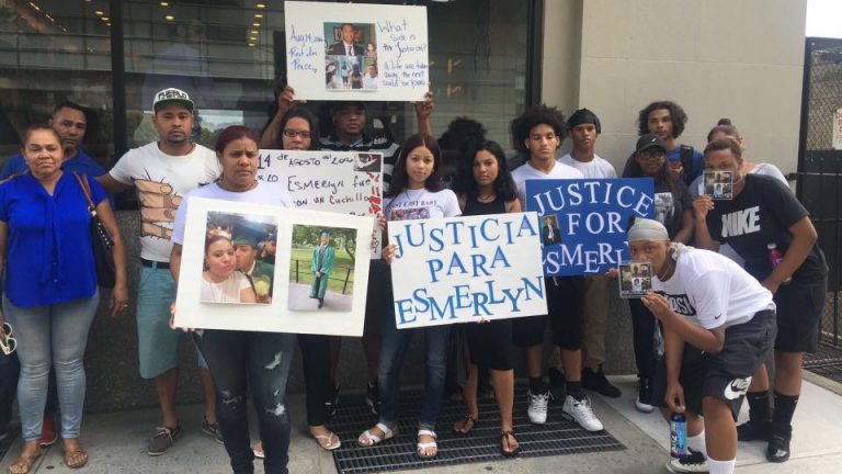 Familiares piden Re-abrir caso Al Gran Jurado. Entrevista a Hector Tavarez,