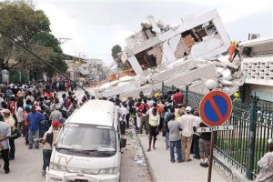 La tierra perdida:  Documental sobre el balance ecológico de Haití y La República Dominicana
