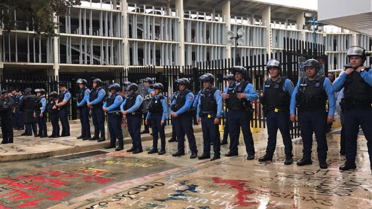 Día de Hostos Avenida Hostos para Oscar 2017