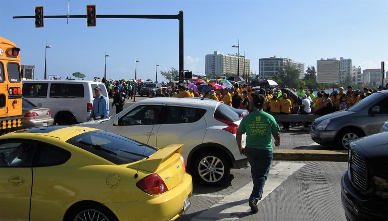 La Gran Marcha Contra La Ley Laboral / The Great March against the Labor Law