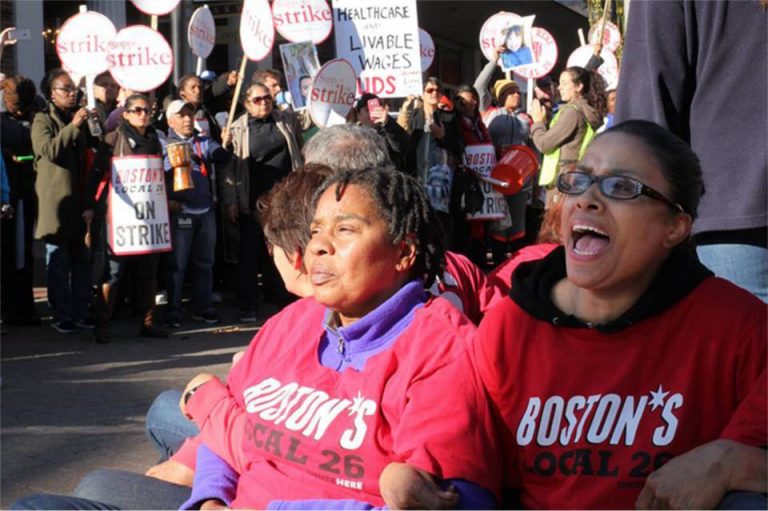 Lecciones de victoriosa huelga de comedor de Harvard