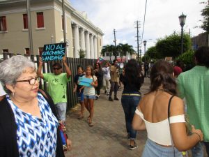 Voices of the Community Resistance of Playuela / Voces de Comunidad en Defensa de Playuela