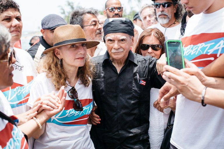 How can you tell a colonized mind?