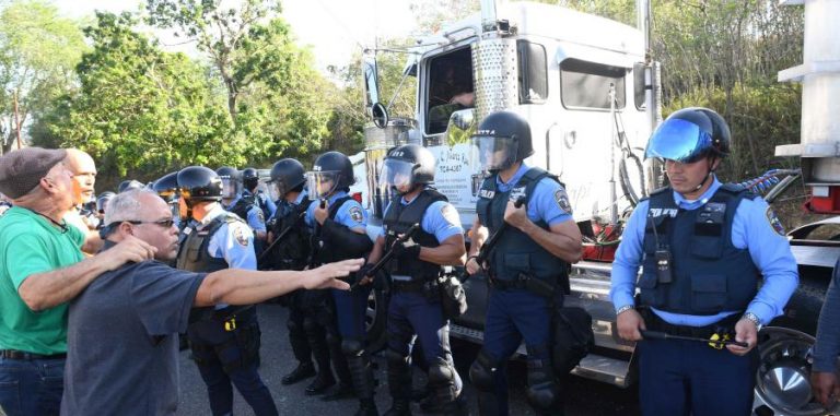 Entrevista a Nelson Cruz Santiago, Senador sobre Ley 40 Cenizas y agresiones de policia a Residentes Penuelas