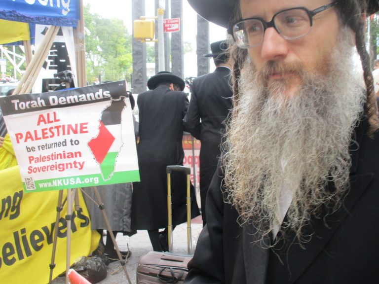 In the UN General Assembly, we express our solidarity with other struggles,