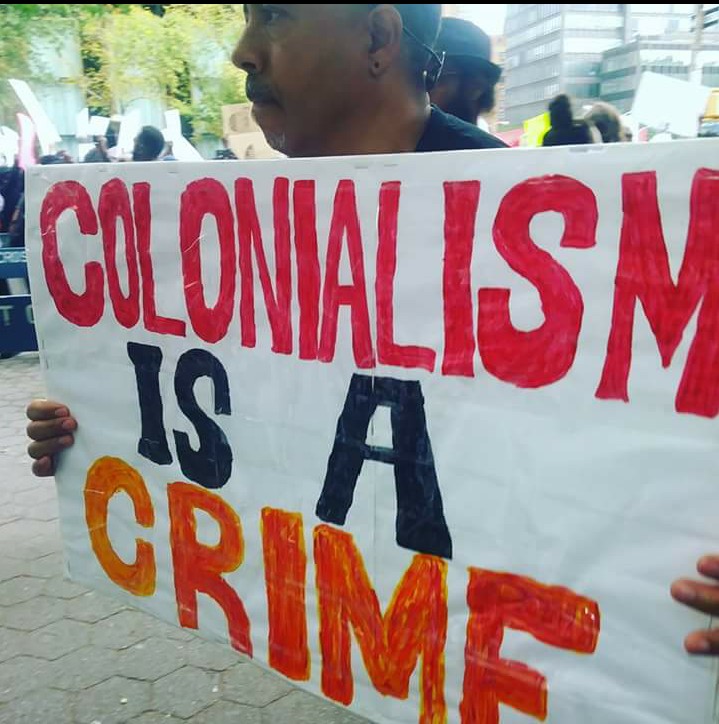 Descoloniza a PR. Es la ley / Decolonize PR. It’s the law