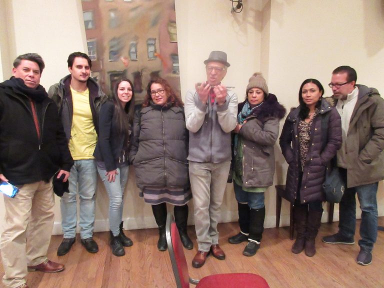 Opiniones y deseos a Película de Paco Vázquez – Cultura de la Ignorancia NYC,