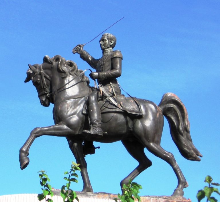 El puertorriqueño General Valero