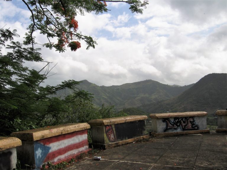 Boricuas son raza inferior para USA