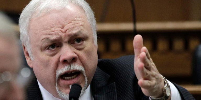 ¿Qué diablo está pasando en PR? / What the hell is going on in PR?