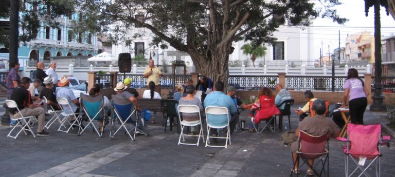 Asamblea de Pueblo en Arecibo