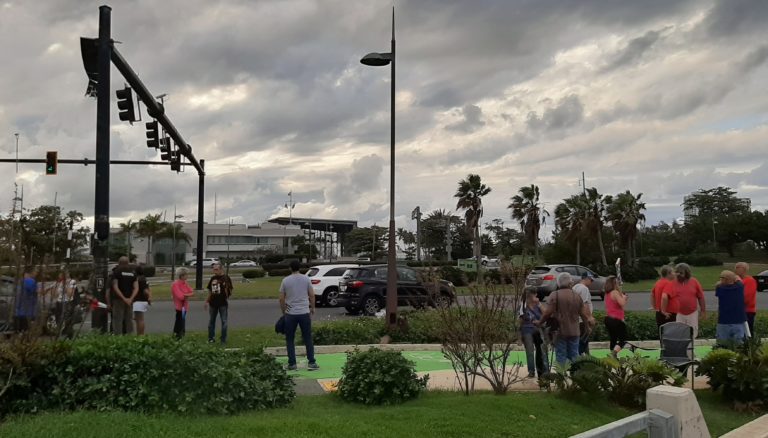 ¿Quién se une para empujar nuestra descolonización?