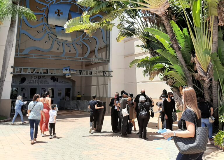 FAE llegó a Plaza Las América