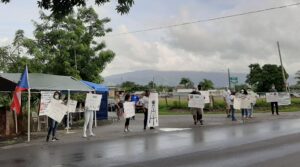 Residentes Detienen Antena