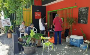 Frente Anti Electoral visita a Loiza