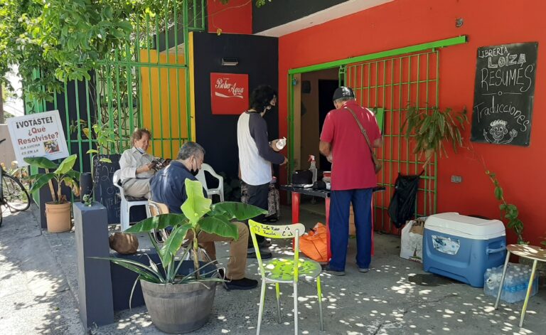 Frente Anti Electoral visita a Loiza