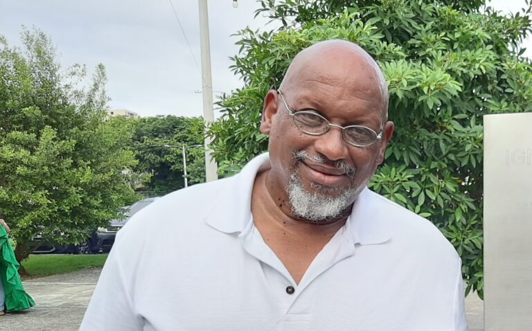 Resistencia en Bayamón a la bomba