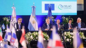 ¿Qué relación guardan Celac, UE y la nueva estrategia de seguridad y defensa de los Estados Unidos?