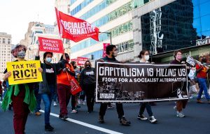 Oligarchs: strategically destroying US democracy