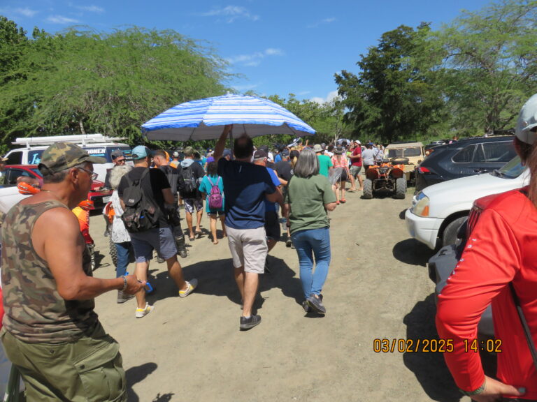 Speech by Eliezer Molina and his people in Los Posos, Cabo Rojo