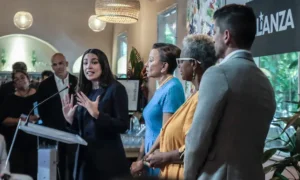 Para esto te aumentan los Peajes estos vividores y lacras. Ahora Congresistas quieren la Junta…