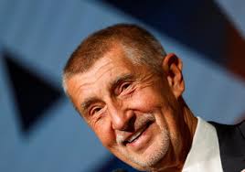Multimillonario Andrej Babiš ganó las elecciones parlamentarias en la República Checa