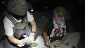 Activistas suecos denunciarán a Israel ante la ONU por violar Derechos humanos  de Greta Thunberg y otros miembros de la Flotilla