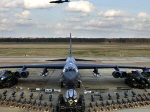 Bombarderos B-52 sobrevolaron costas de Venezuela