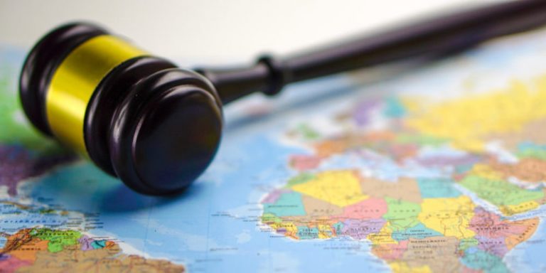 De la universalidad del derecho internacional