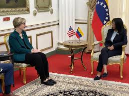 El «plan» de la encargada de negocios de Estados Unidos