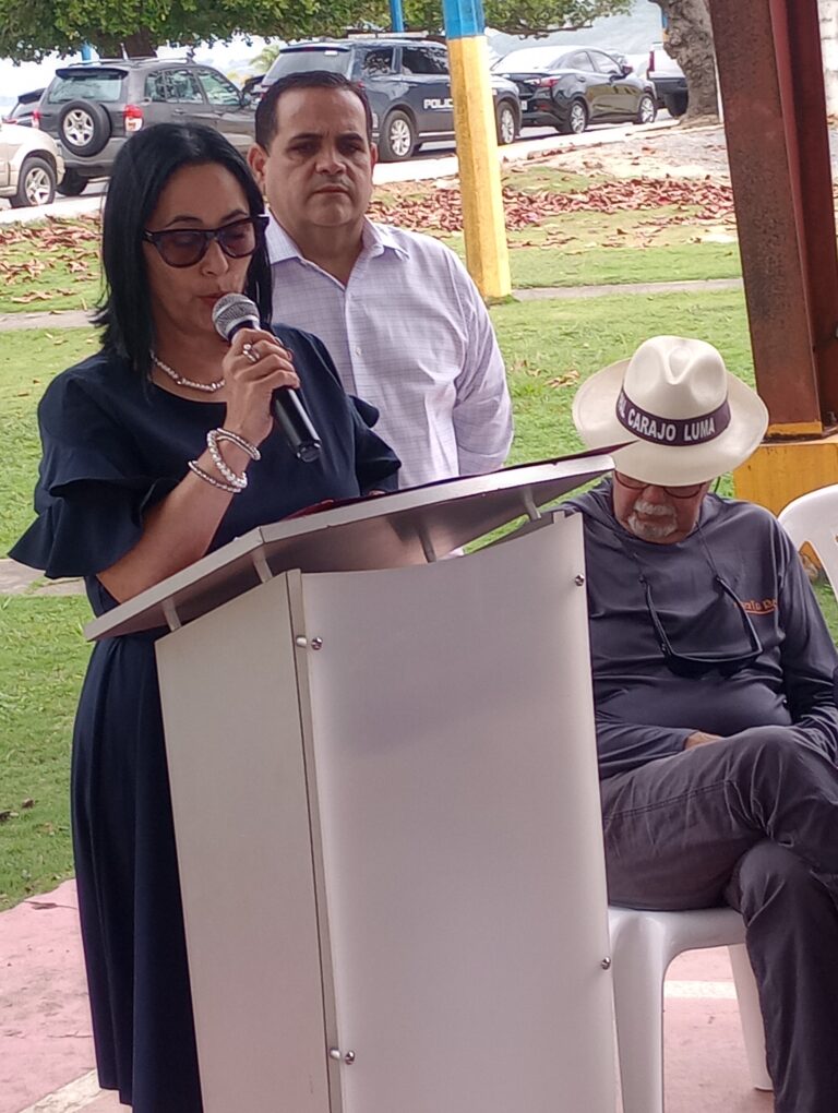 Planes de Privatización del Parque Colón – Aguada/Aguadilla…