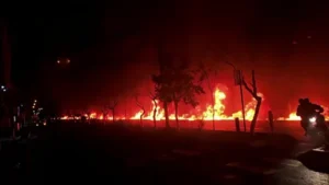 Irán Devasta 18 Depósitos: Últimos 200 Tanques del IDF Se Quedan Sin Combustible…