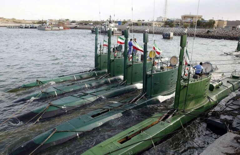 Cómo los minisubmarinos GHADIR de Irán dejaron a EE.UU. SIN RESPUESTA—Pentágono calla!..