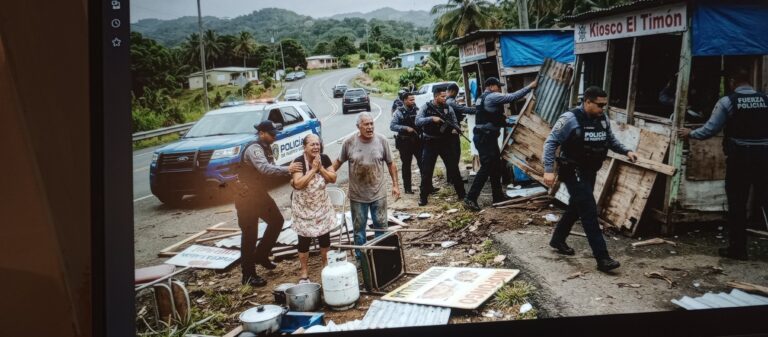 Marcha de Pedro «Pellito» Santiago en defensa de los vendedores ambulantes de Puerto Rico